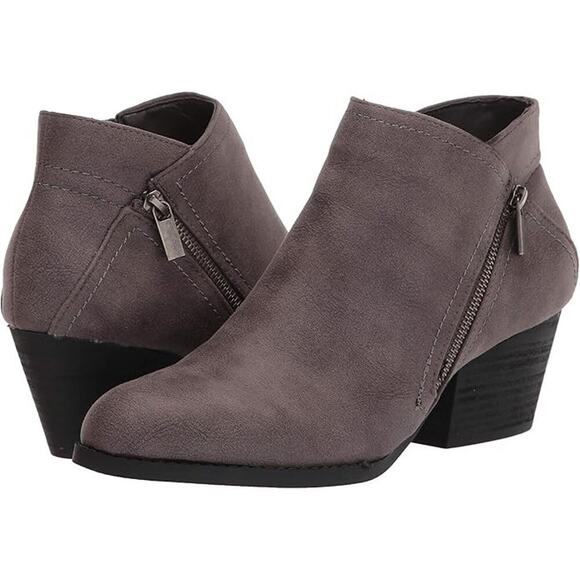 Bella Vita Shoes - New Bella Vita grey Bobbi 7m Grey Suede